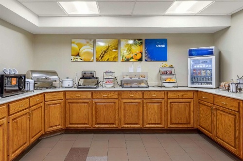 Comfort Inn & Suites Little Rock Airport image 5