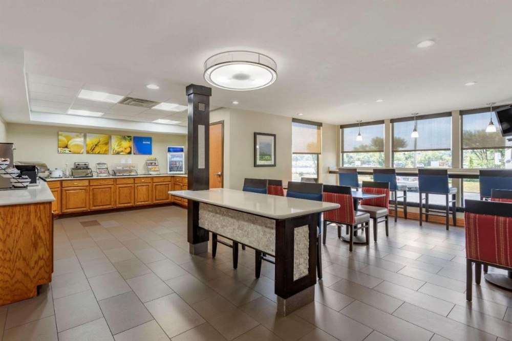 Comfort Inn & Suites Little Rock Airport Image 6